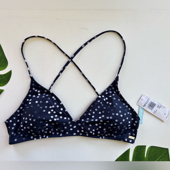 🌸ROXY Classics Basic Athtri Top🌸 - Picture 2 of 6